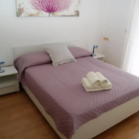 Apartment Mirjana *