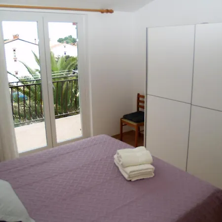 Apartment Mirjana